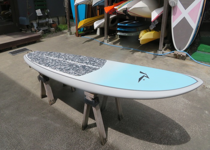 Boardworks Rusty (ボードワークス ラスティ) 10'10”×30 15/16”×4 1/2” ￥66,000(税込) |  コアアウトフィッターズ